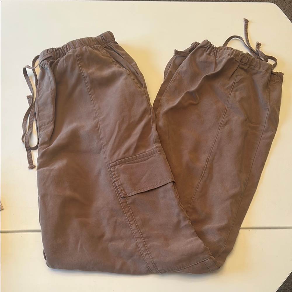 Blu Pepper Brown Taupe Cargo Pants Size Small